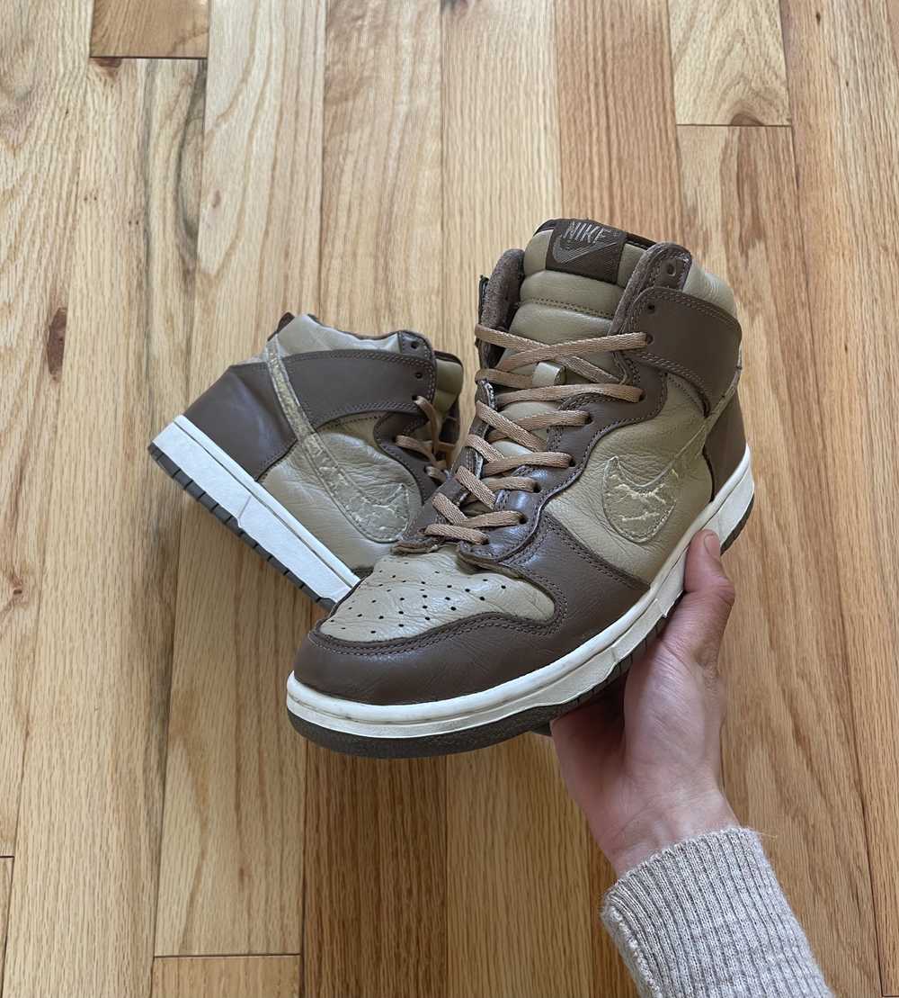 Nike, Stussy 2001 Nike x Stussy Ostrich Dunk High… - image 3