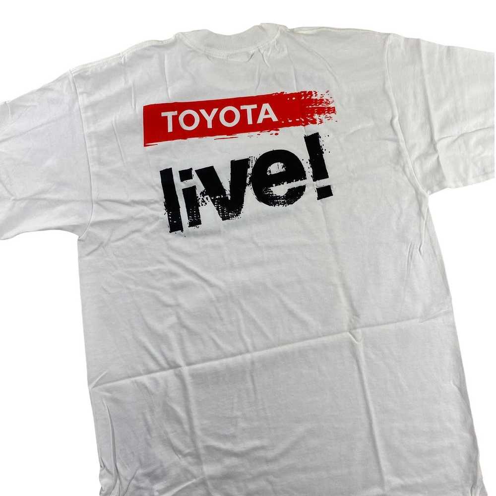 Y2K Toyota live tee. medium - image 2