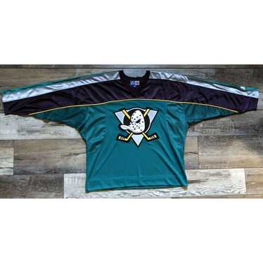 Pin by carmen robema on jaket bordir varsity in 2023  Anaheim ducks hockey,  Long sleeve tshirt men, Ducks hockey