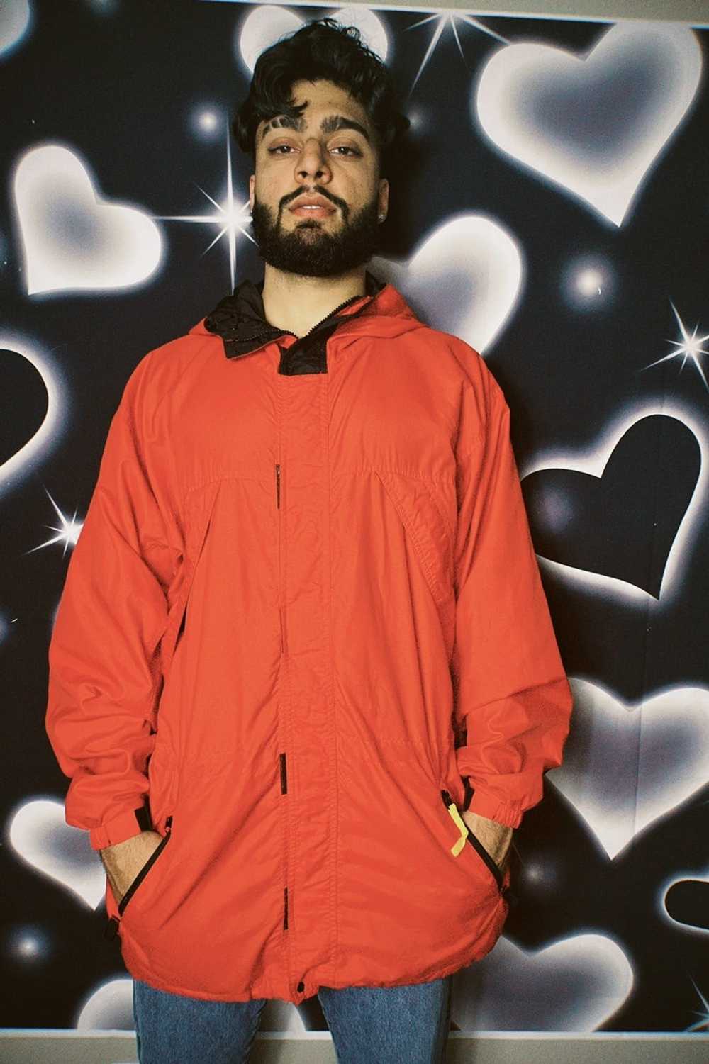 Marlboro × Vintage Marlboro Rain Coat 90s Red Adv… - image 1