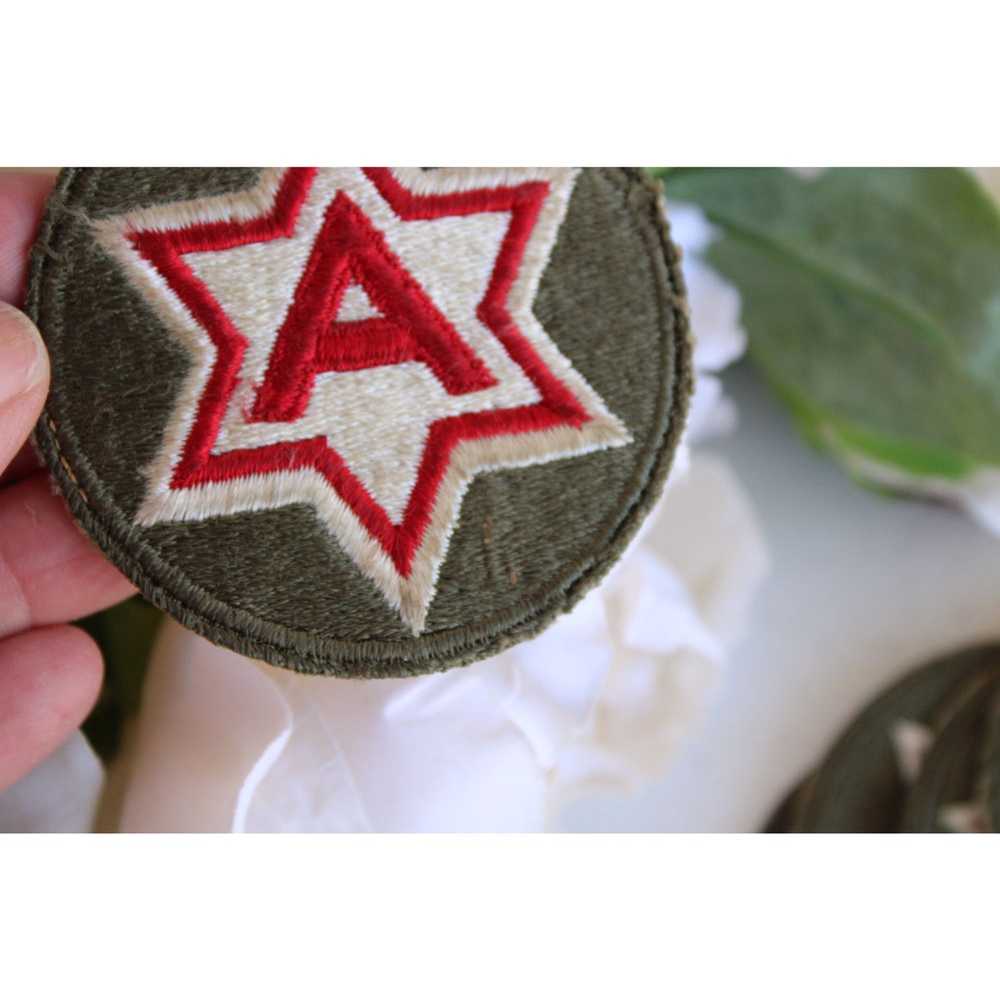 Vintage 1940s WW2 Red And White Army Patch - image 7