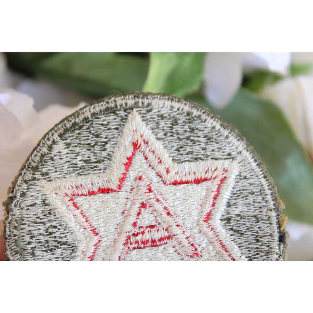 Vintage 1940s WW2 Red And White Army Patch - image 8