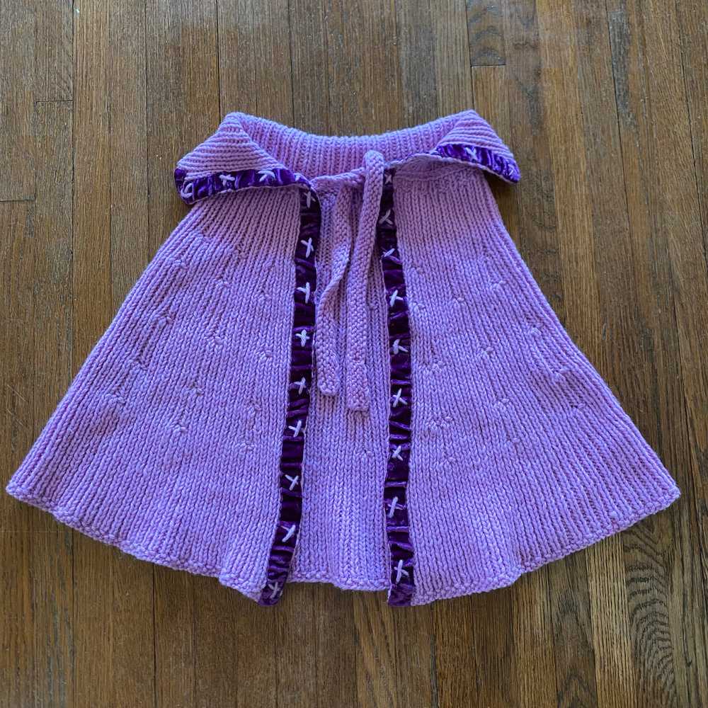 1930s/40s Knitted Purple Cape, Collared with Tie - image 5