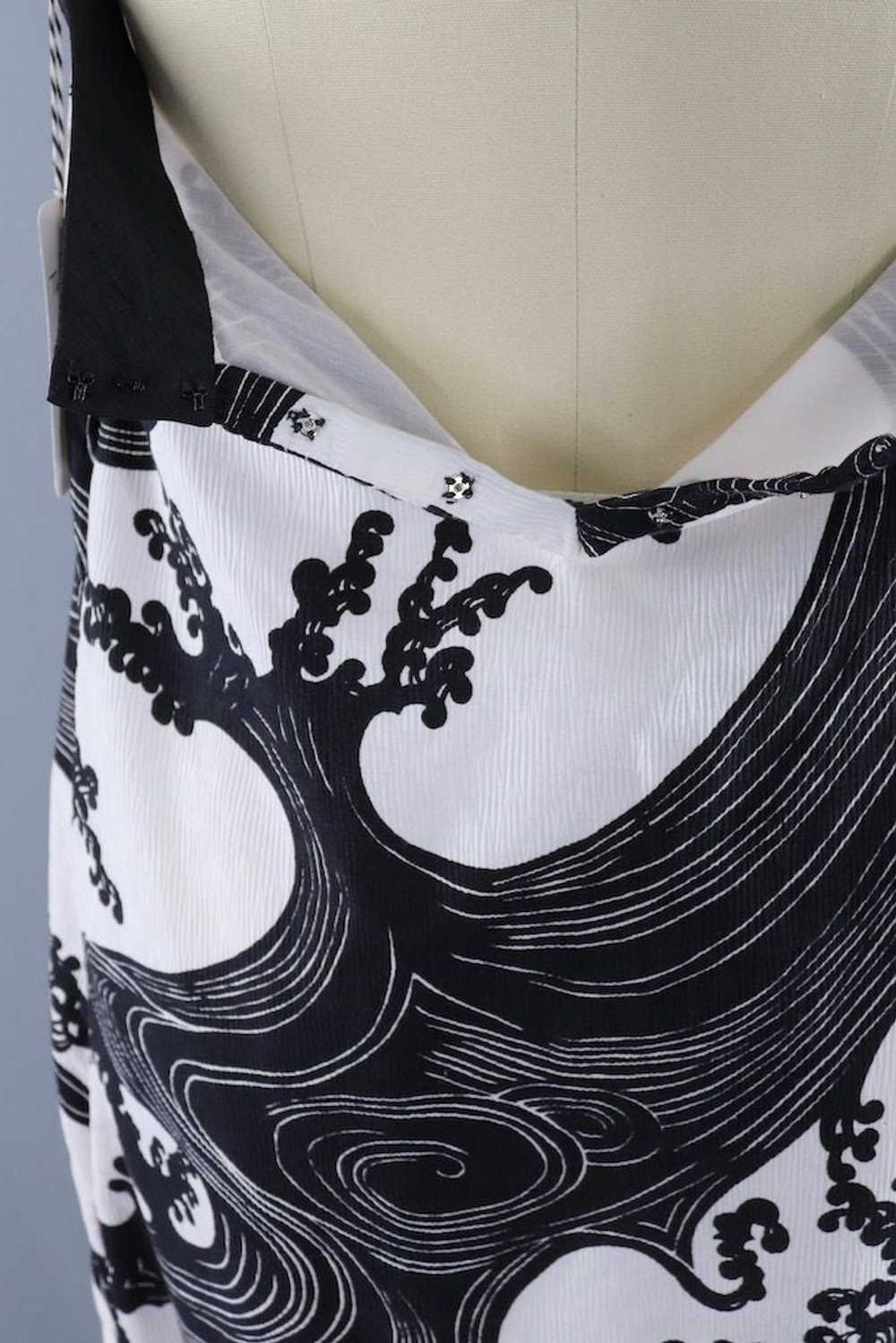 Vintage Waves Halter Dress - image 5