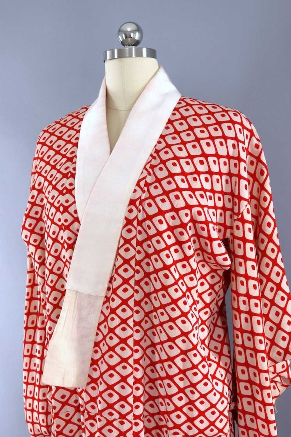 Vintage Red and White Diamond Silk Kimono Robe - image 2