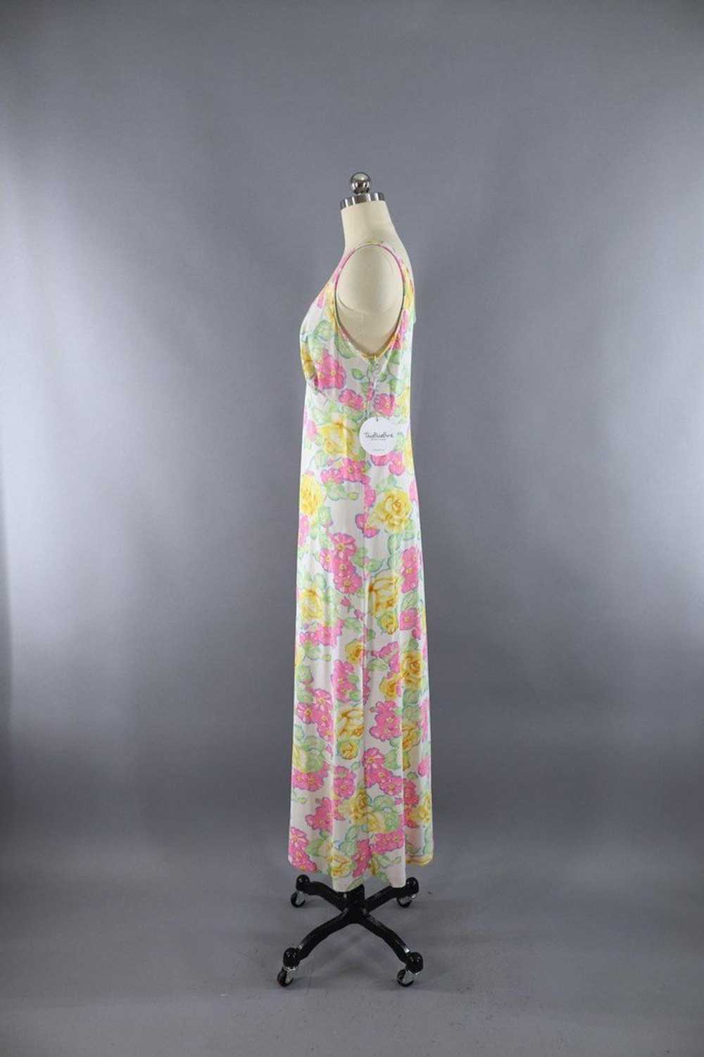 Vintage Pink Floral Print Long Nightgown - image 3