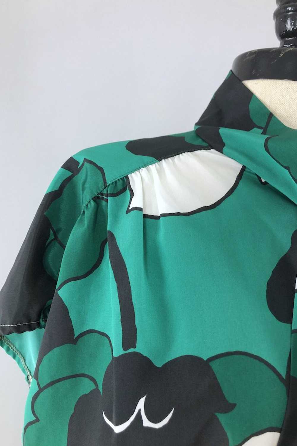 Vintage Green Floral Print Blouse - image 5