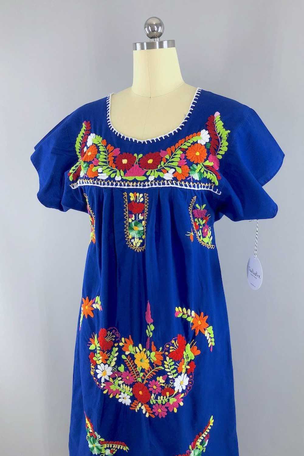 Vintage Blue Mexican Embroidered Caftan - image 2