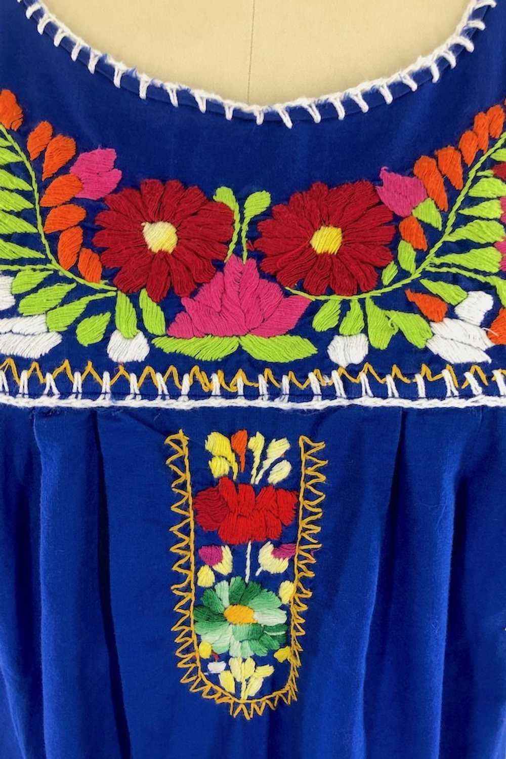 Vintage Blue Mexican Embroidered Caftan - image 3