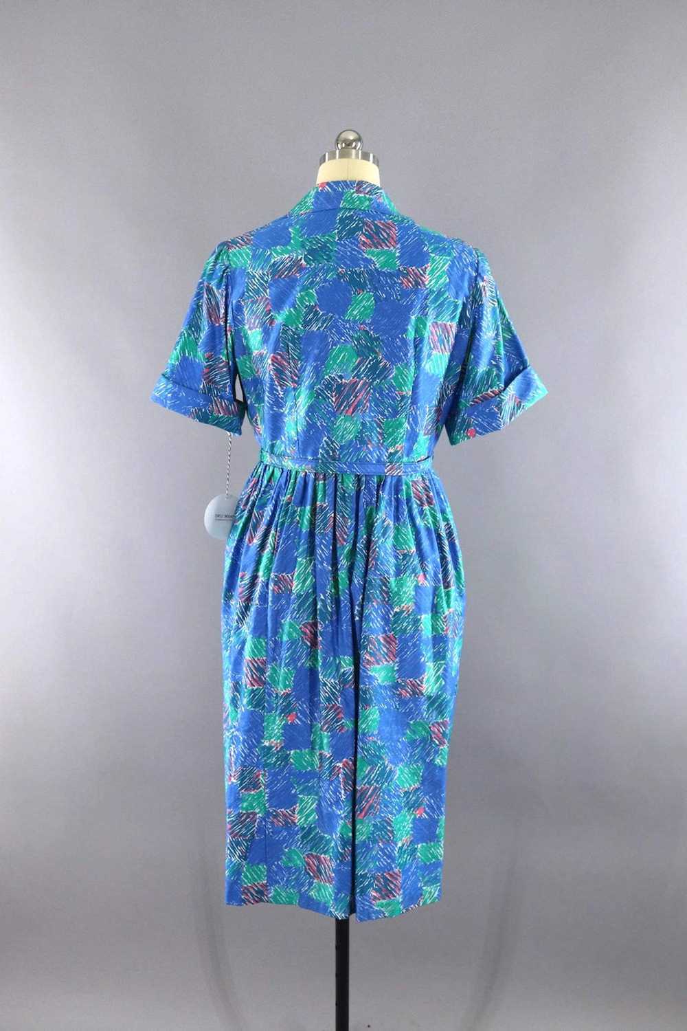 Vintage Blue Abstract Day Dress - image 5