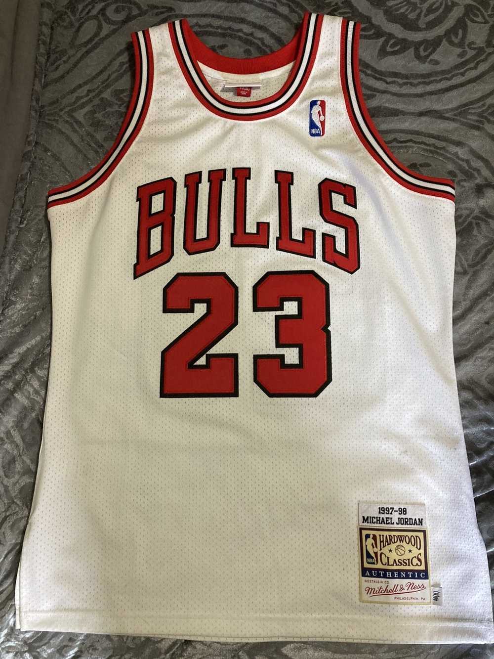 Vintage Michael Jordan Jersey - image 1
