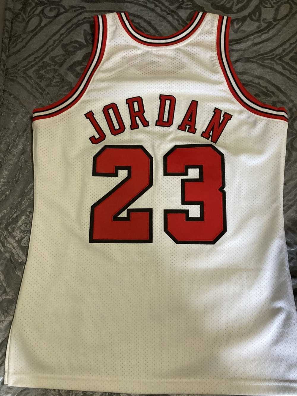 Vintage Michael Jordan Jersey - image 4