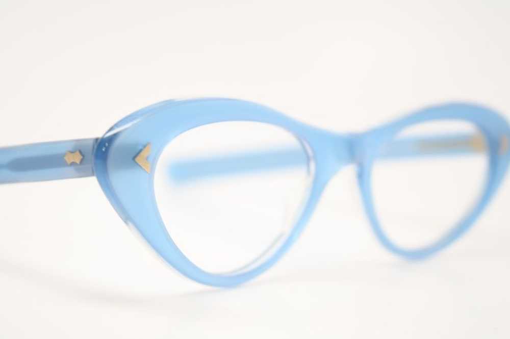 Unused Vintage Light Blue Cat Eye Glasses - image 3