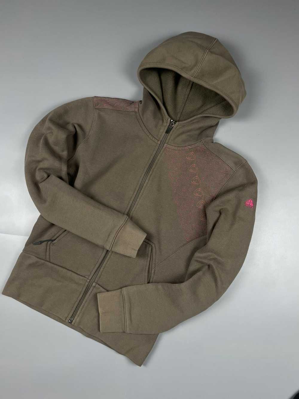 Nike × Nike ACG × Vintage Hoodie Nike ACG Brown V… - image 1