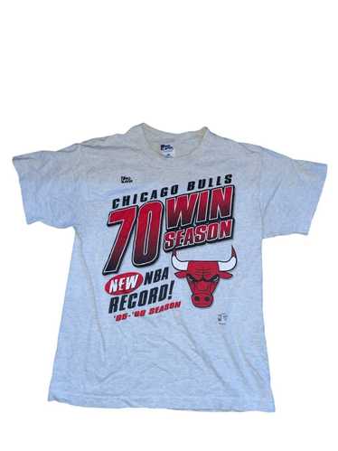 CHICAGO BULLS logo T shirt XL basketball “See Red” NBA players signatures  tee