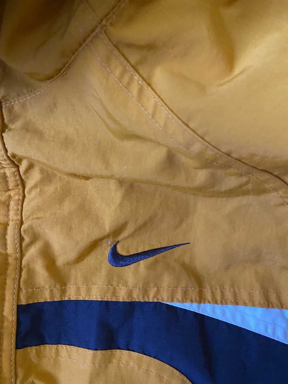 Nike × Vintage Vintage 2000s Nike Jacket - image 8