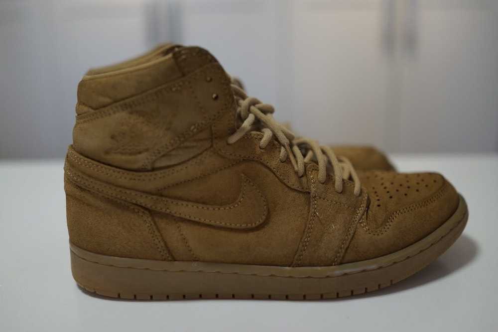 Nike Air Jordon 1 Retro High wheat - image 2