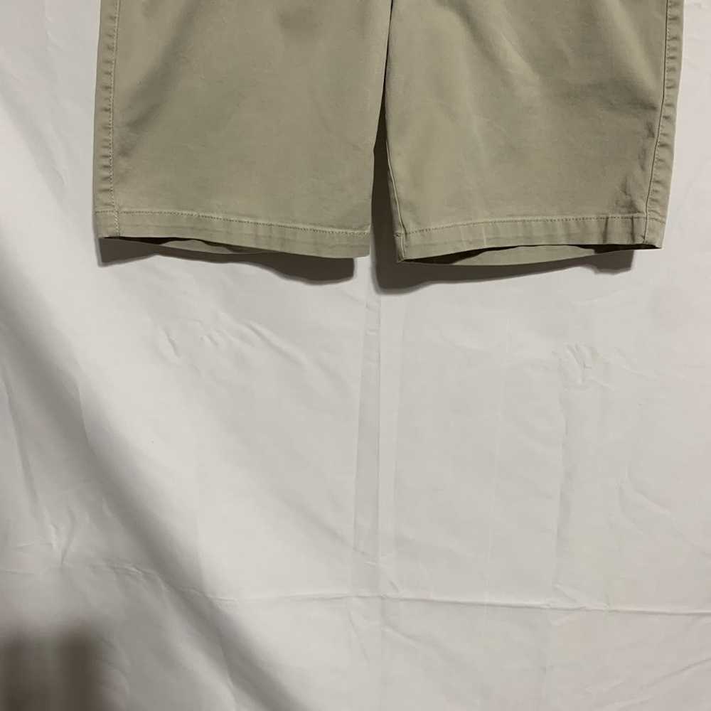 L.L. Bean L L Bean Standard Fit Flat front shorts - image 2