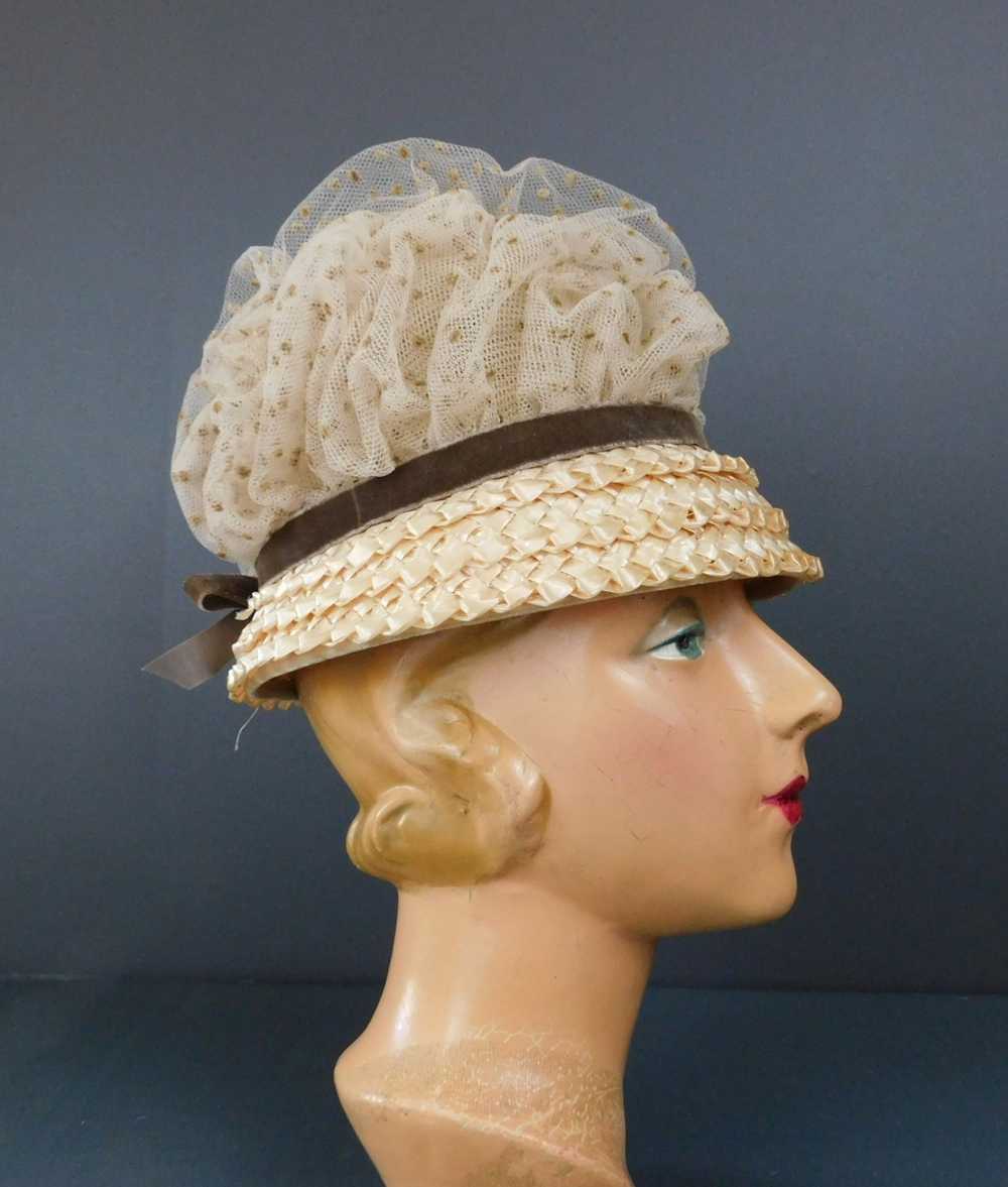 Vintage Dotted Tulle Straw Hat 1960s, 21 inch hea… - image 5