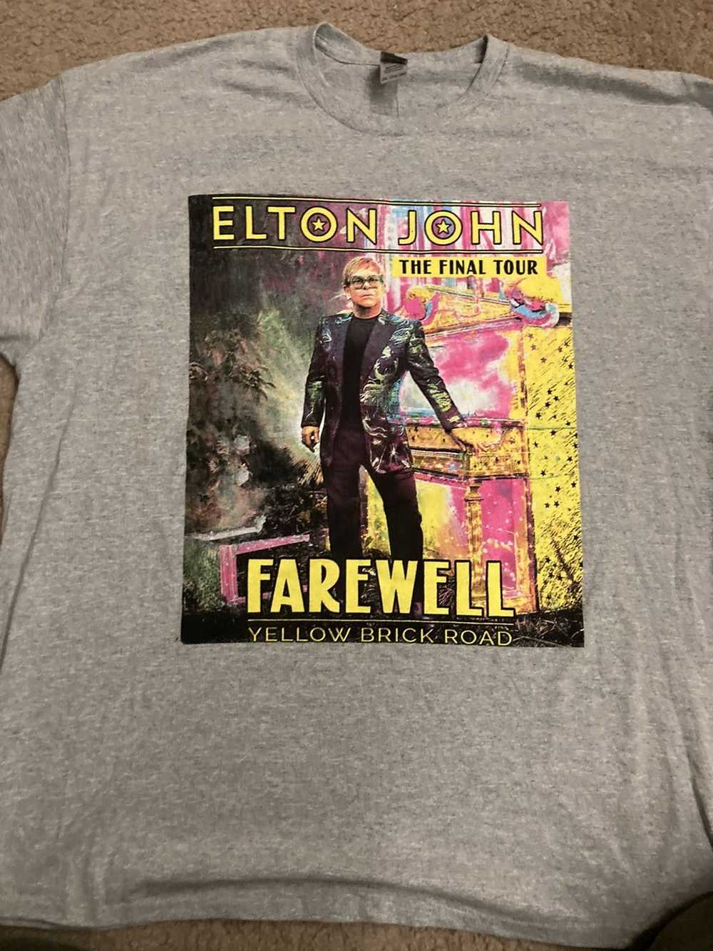 Gildan Elton John t shirt - image 1