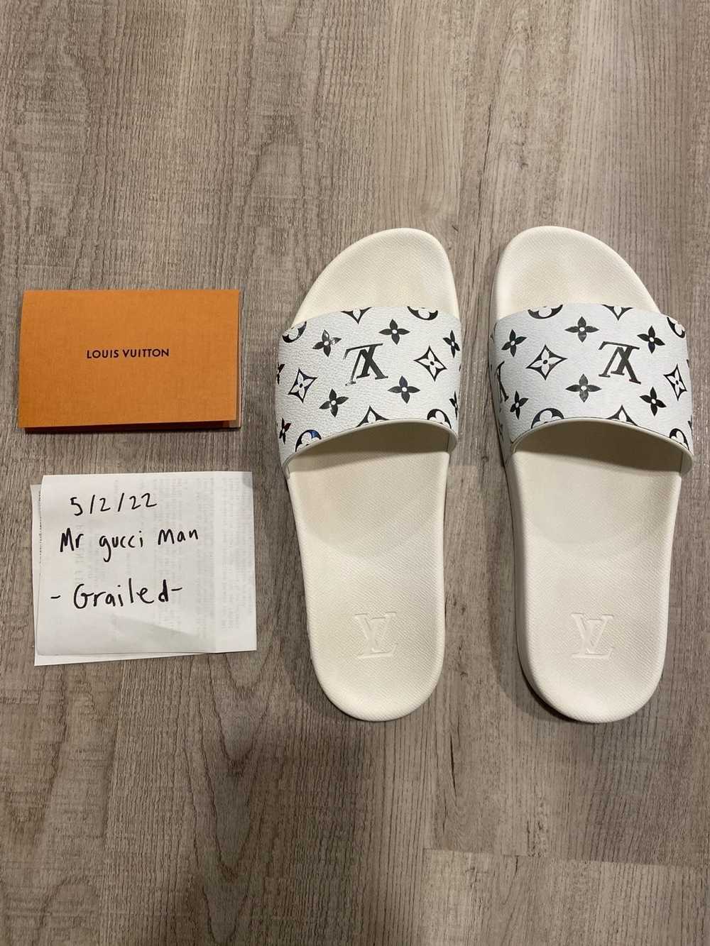 Auth/ Limited Louis Vuitton Silver Waterfront Men Mule/Slides LVSz 11 = US12