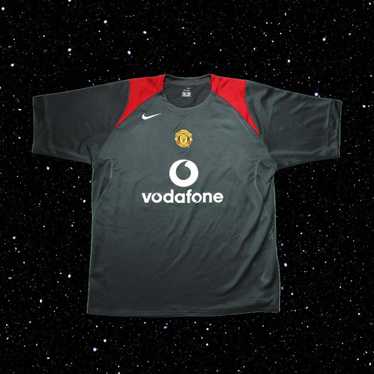 Nike 2003-04 Manchester United Training Shirt (Go… - image 1