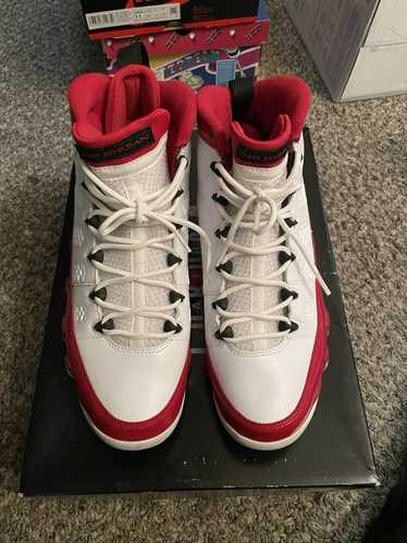 Jordan Brand × Nike Gym red Jordan 9s