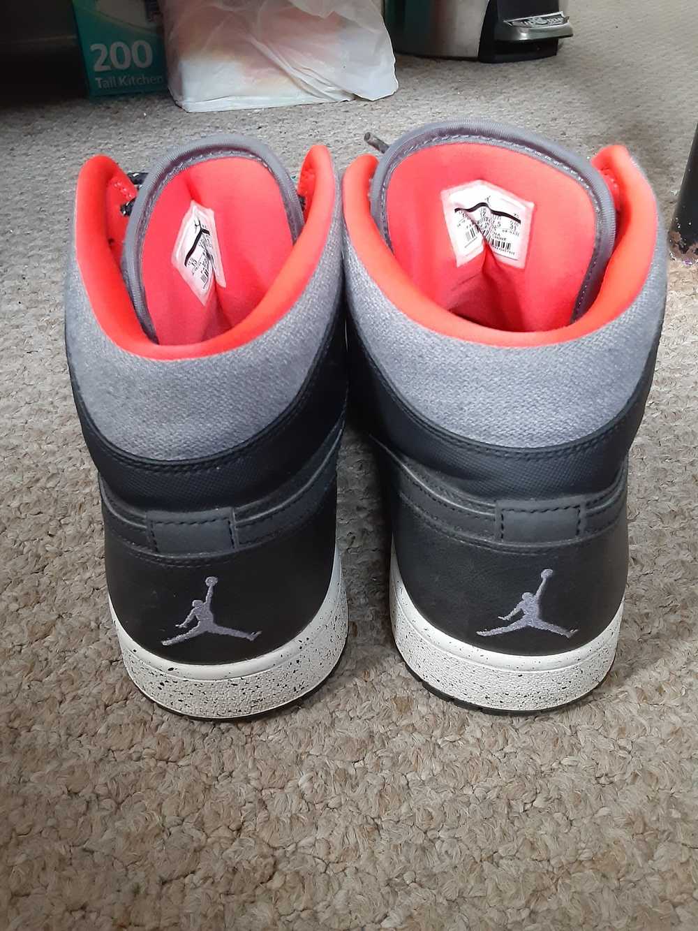 Jordan Brand Jordan 1 mid holiday - image 3