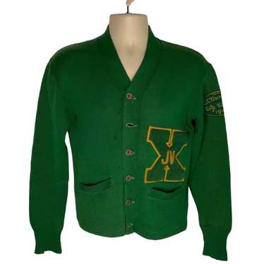 Hermès Sport Vintage 1970s Embroidered Monogram Raincoat – Amarcord Vintage  Fashion