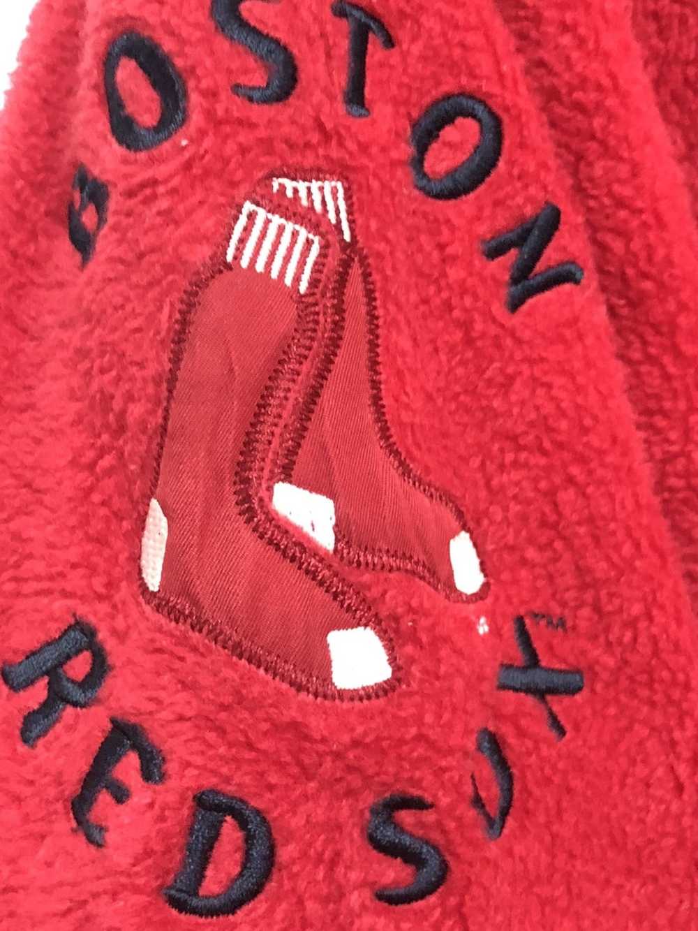Boston × MLB × Uniqlo MLB Boston Redsox Fleece Sw… - image 8