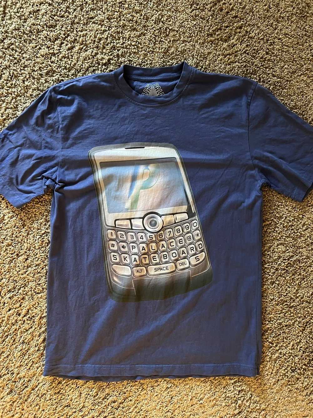 Palace Blackberry t shirt - image 1