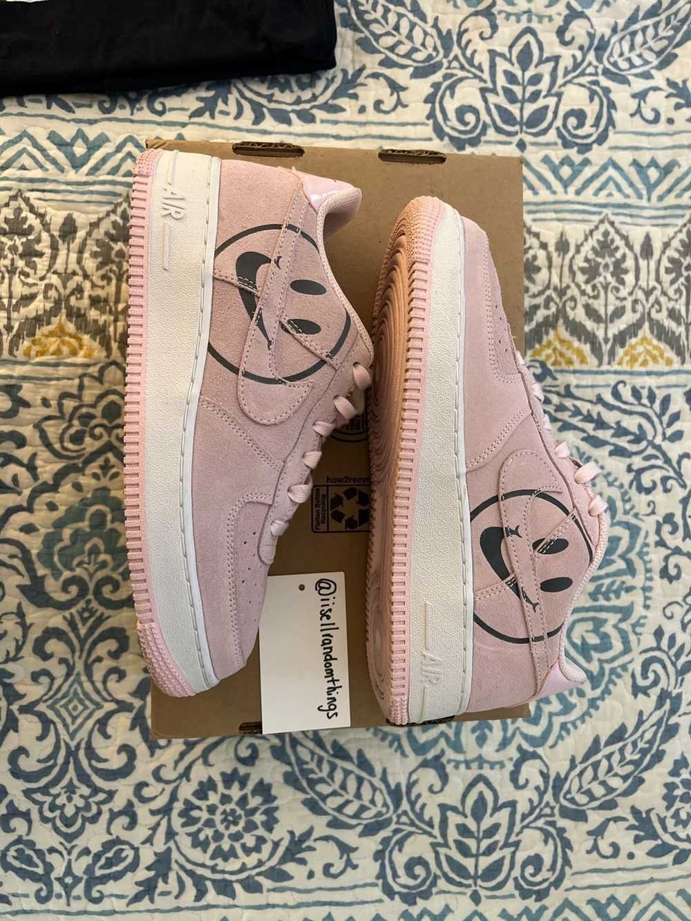 Nike NIKE AIR FORCE 1 LOW HAVE A NIKE DAY PINK FO… - image 1