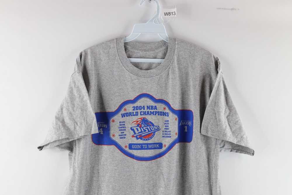 Vintage Vintage Detroit Pistons 2004 NBA World Ko… - image 2