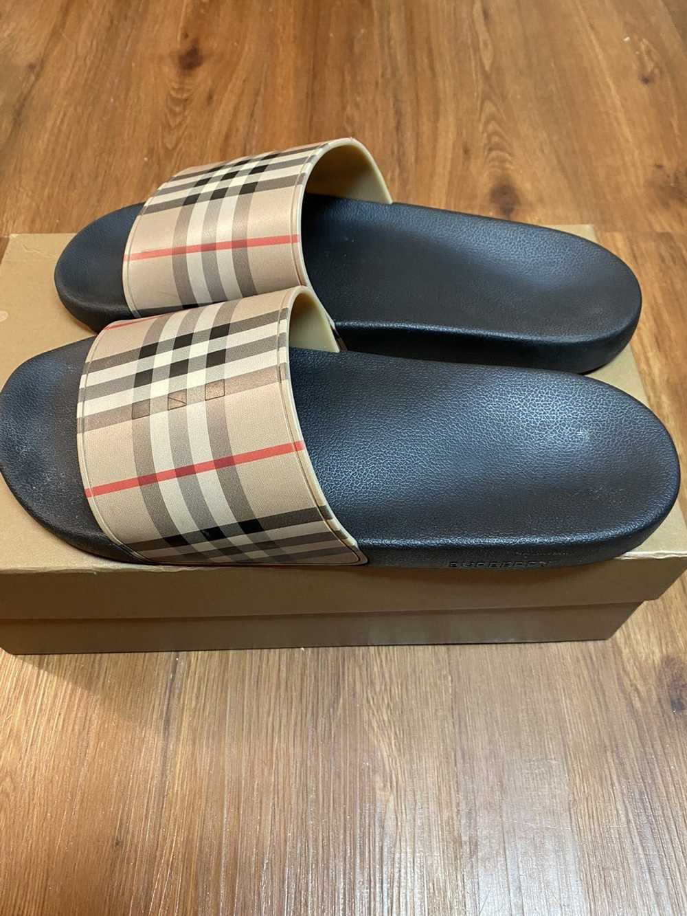 Burberry Burberry Furley Check Pool slides size 12 - image 3