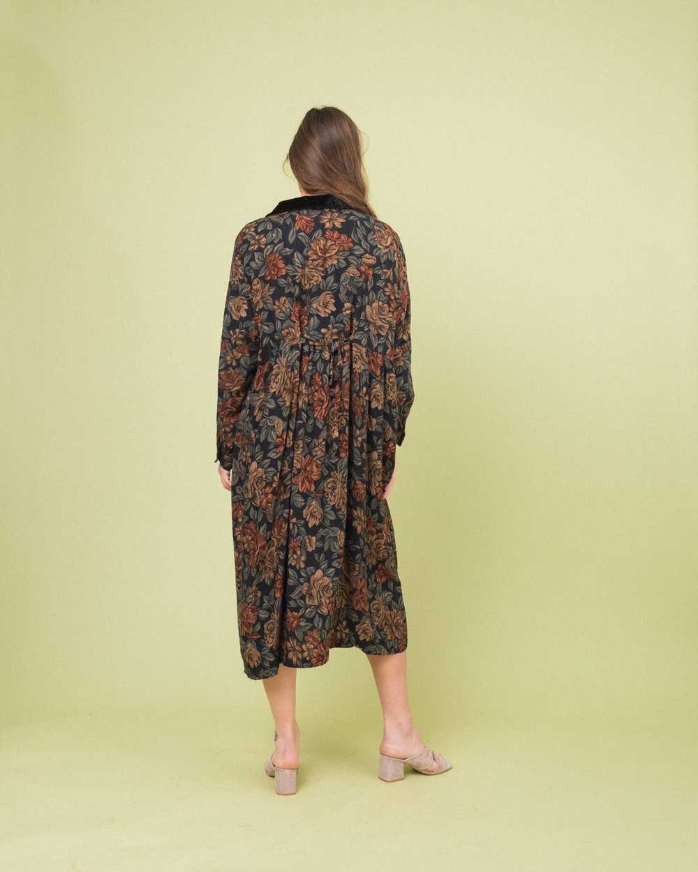 Vintage Floral Oversized Dress (S-L) - image 4