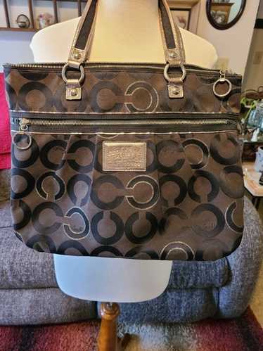 COACH Poppy ボストンバッグ ブラック Coach Poppy F20721 Black Patent Leather Crossbody Bowler