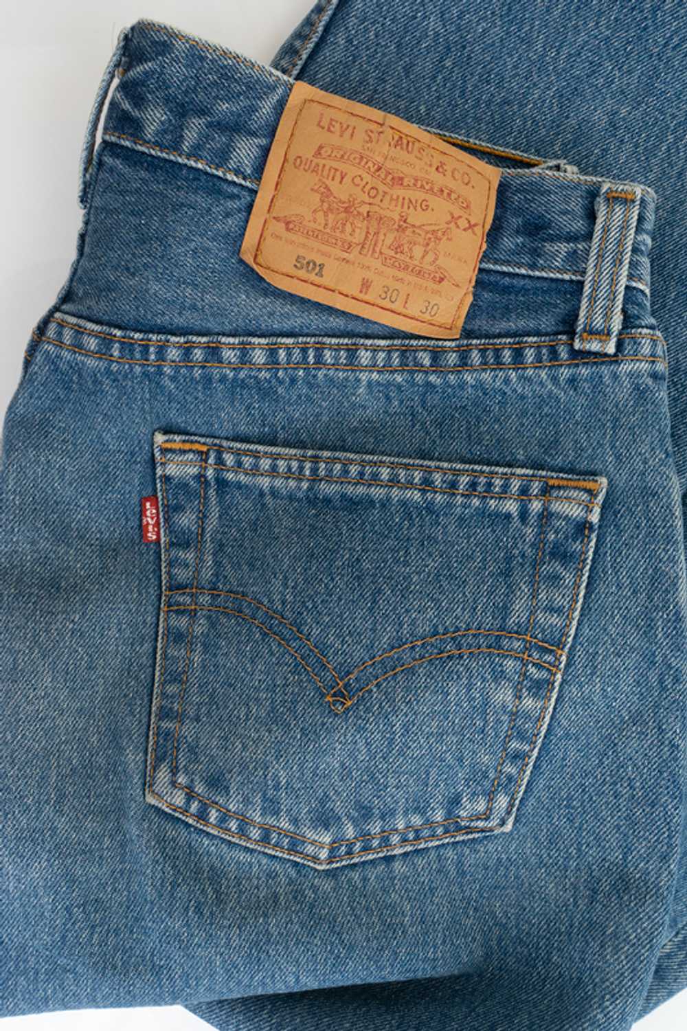 1990s Levi's 501 Button Fly Jeans - image 3