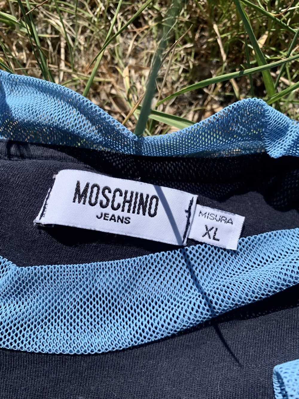 Moschino × Vintage Moschino 90’s navy logo tee vi… - image 9