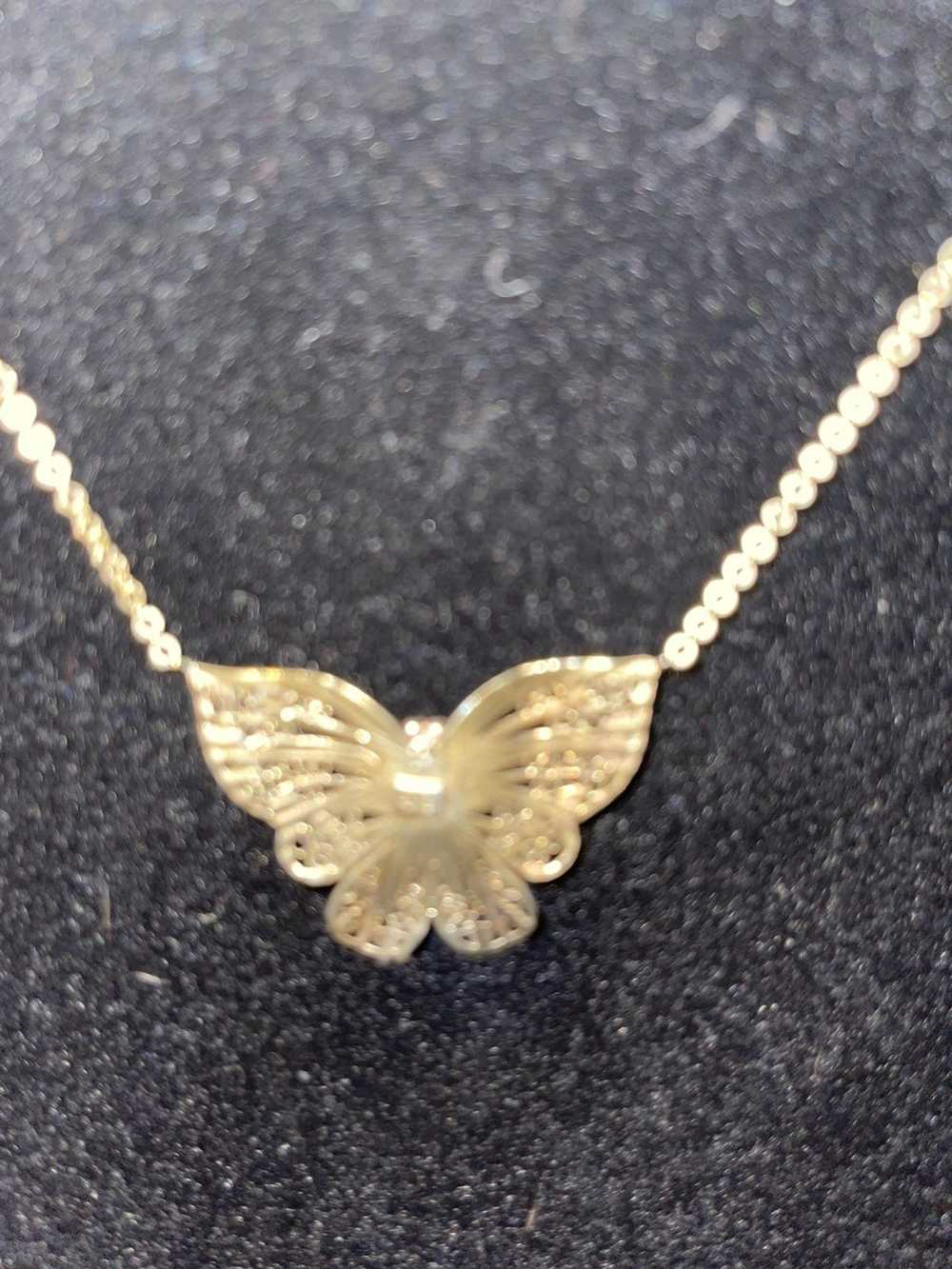 Vintage 14k Tri gold butterfly chain - image 3