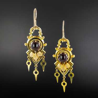 Victorian Cabochon Garnet Dangle Earrings