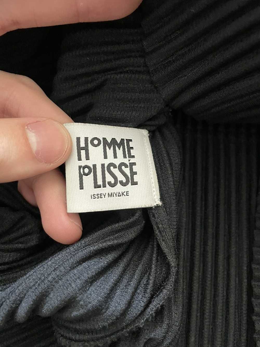 Issey Miyake Homme Plisse Light Zip Jacket Black - image 10
