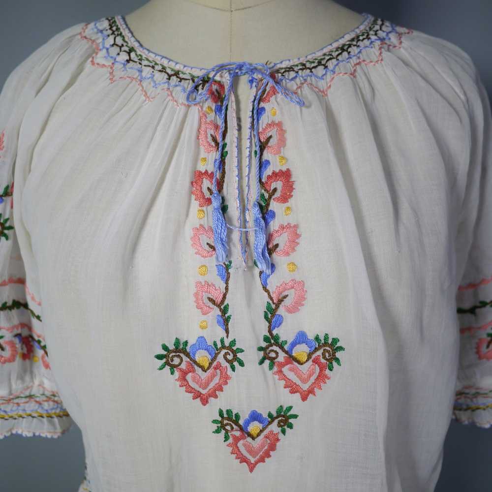 HAND EMBROIDERED 30s HUNGARIAN SHEER GAUZE COTTON… - image 5