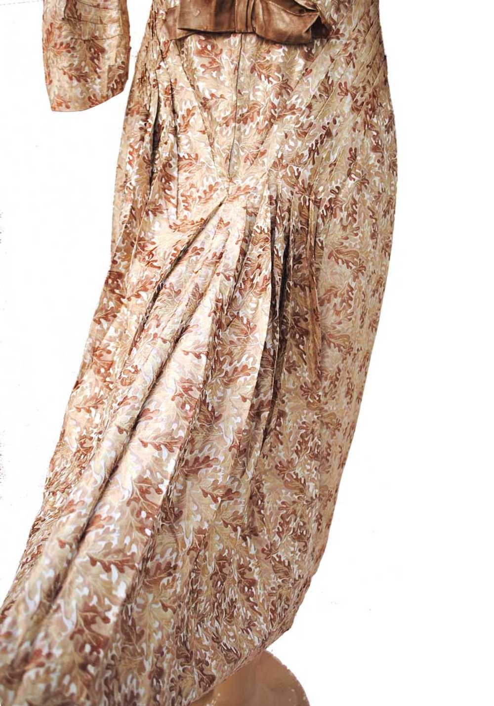 1940s Vintage Beige Silk Brocade Cocktail Dress w… - image 5