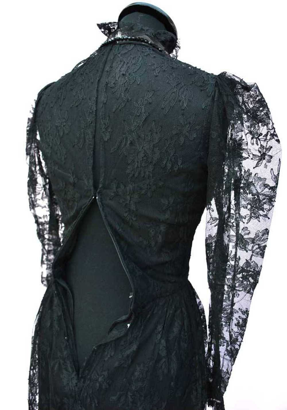 Vintage 60s Black Chantilly Lace Cocktail Dress 2… - image 8