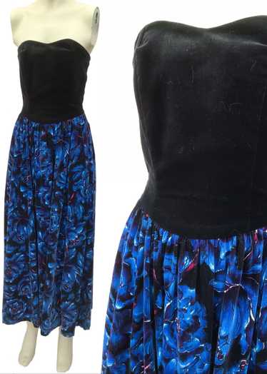 1970s Vintage Black & Blue Floral Velvet Straples… - image 1