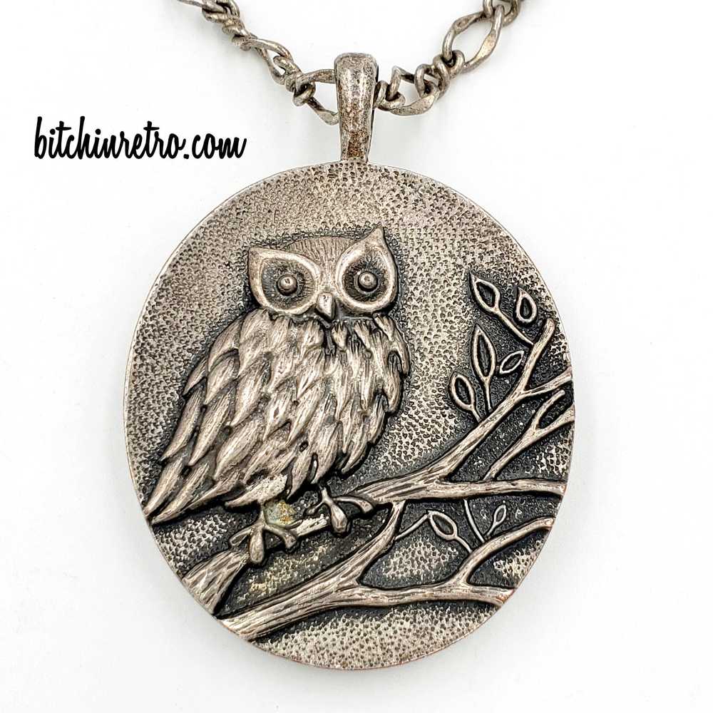 Owl Pendant Vintage Necklace With Sculptural Deta… - image 5