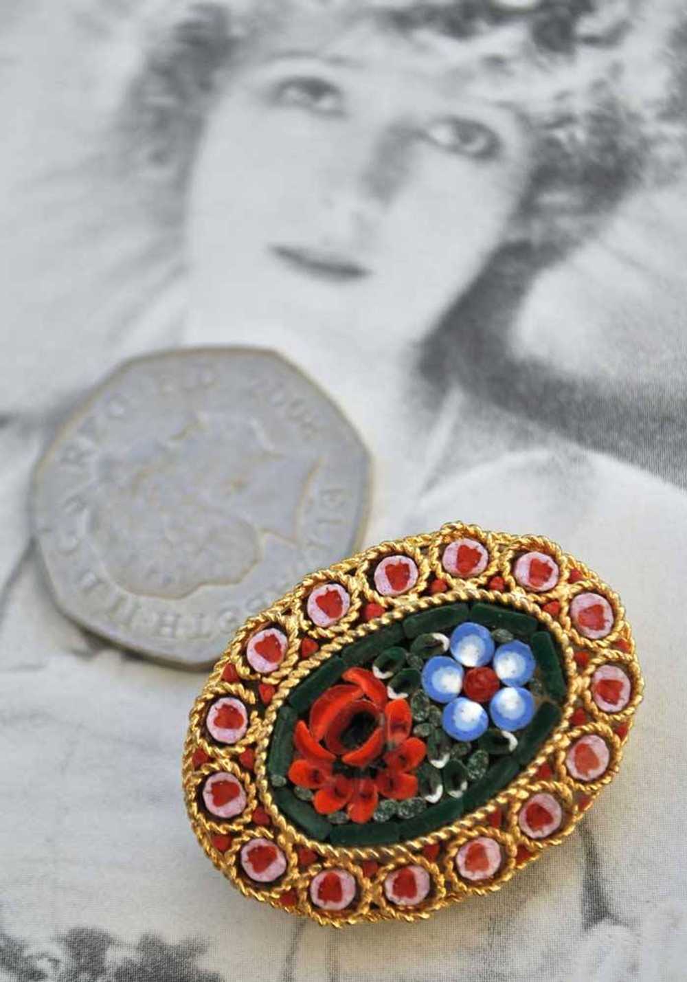 1970s Vintage Micro Mosaic Floral Brooch Pin - image 2