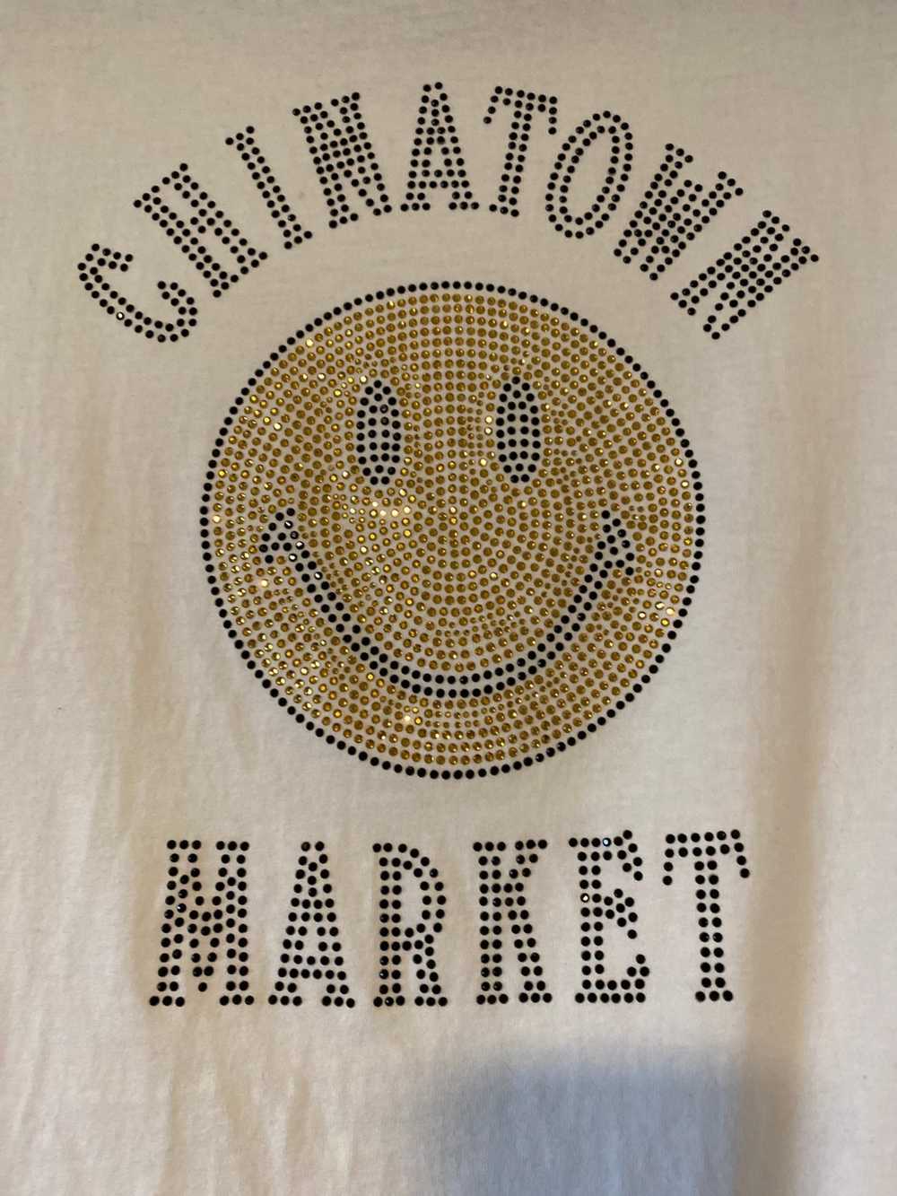 Market Chinatown Market Smiley Face Rhinestone T-… - image 4