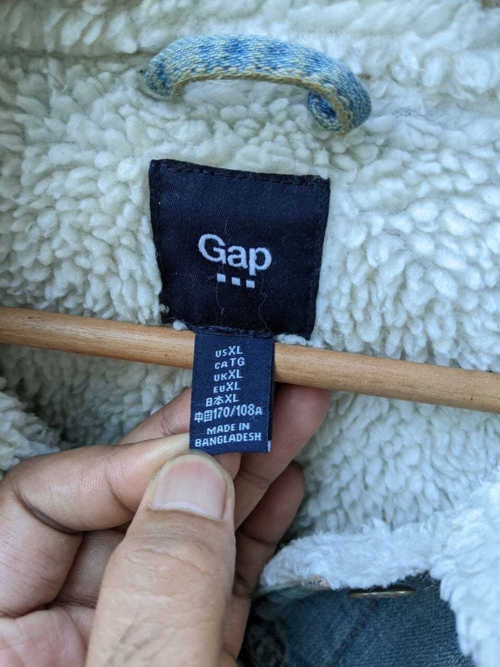 Gap × Streetwear GAP TRUCKER DENIME FAUX SHERPA L… - image 4