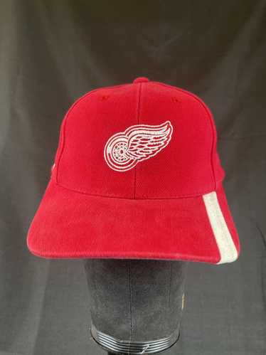Vintage NHL St. Louis Blues Sports Specialties Sidewave Snapback Hat – 🎅  Bad Santa